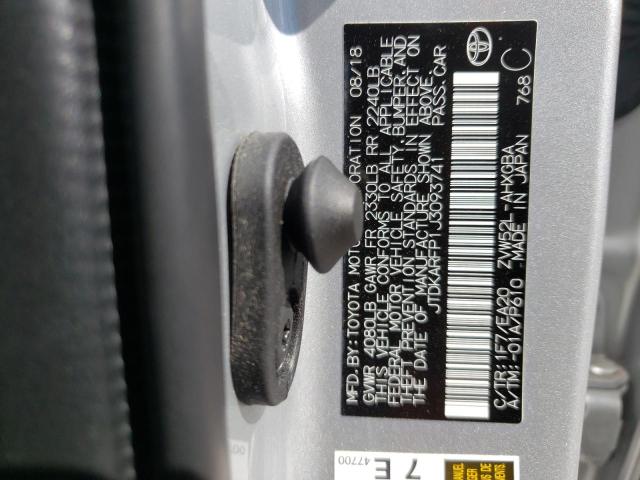 JTDKARFP1J3093741 - 2018 TOYOTA PRIUS PRIM 银色 照片 10