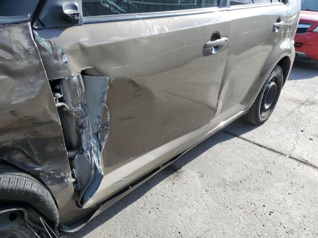 JTLZE4FE8B1122433 - 2011 TOYOTA SCION XB Bej fotoğraf 10