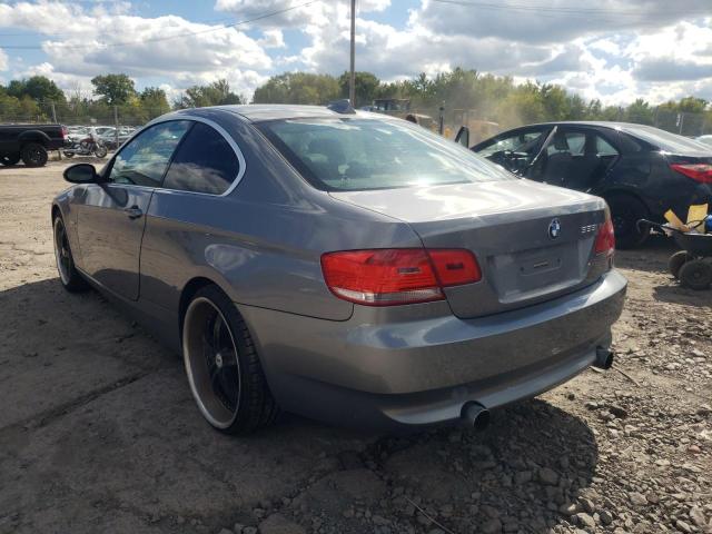 WBAWC735X9E068840 - 2009 BMW 335 XI GRAY photo 3