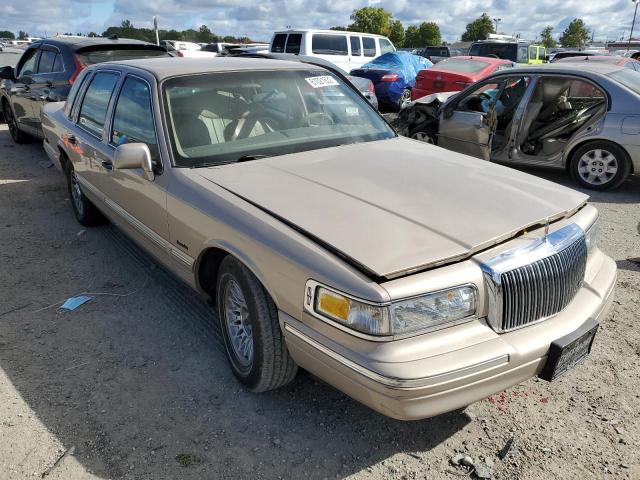 1LNLM81WXVY726522 - 1997 LINCOLN TOWNCAR TAN photo 1