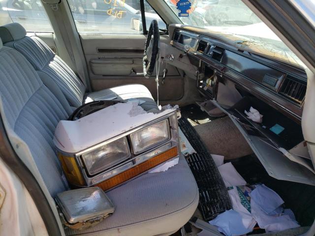 2FABP43F5FX200674 - 1985 FORD LTD CROWN WHITE photo 5