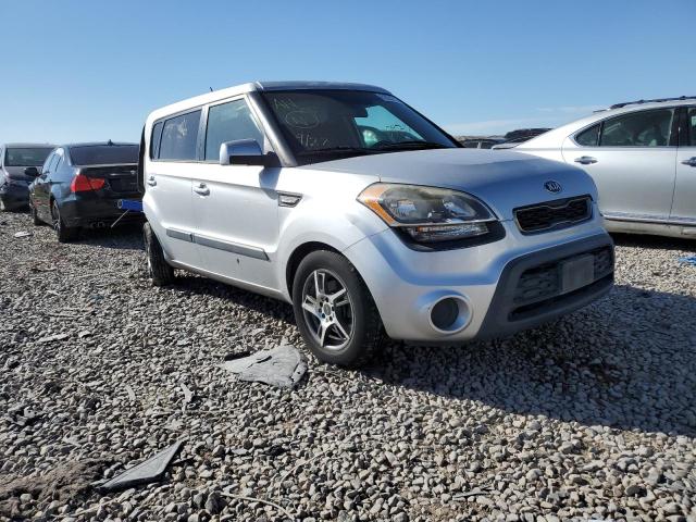 KNDJT2A52D7586733 - 2013 KIA SOUL SILVER photo 1