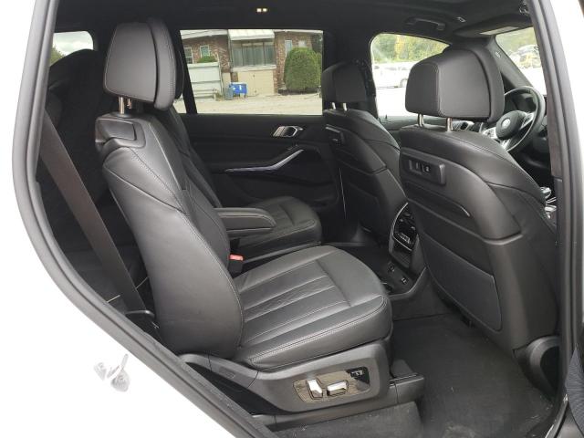 5UXCW2C05N9K18553 - 2022 BMW X7 XDRIVE4 WHITE photo 6