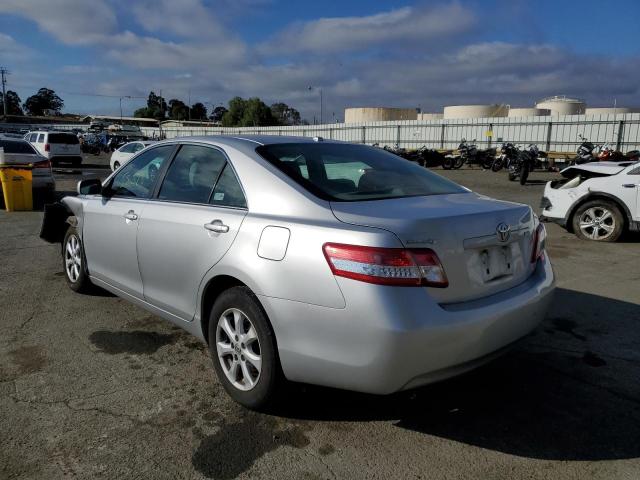 4T4BF3EK7BR174907 - 2011 TOYOTA CAMRY BASE SILVER photo 3