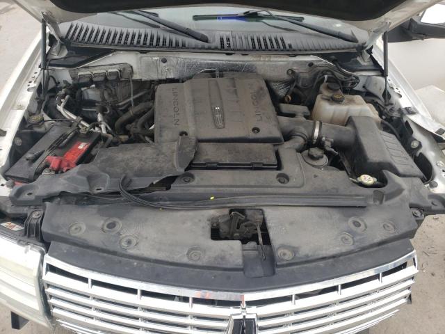 5LMJJ3J57BEJ04920 - 2011 LINCOLN NAVIGATOR 白色 照片 7