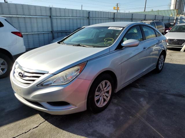 5NPEB4AC1BH186833 - 2011 HYUNDAI SONATA GLS SILVER photo 2