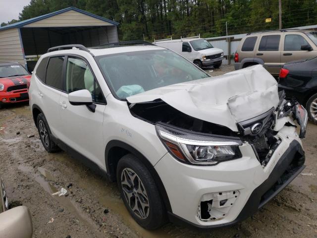 JF2SKAEC9KH515886 - 2019 SUBARU FORESTER P WHITE photo 4