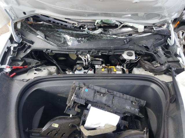 5YJYGDEEXMF082983 - 2021 TESLA MODEL Y أبيض صورة 7