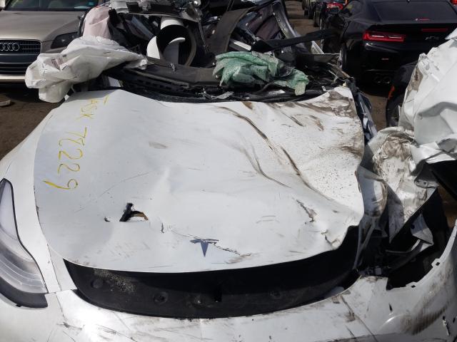 5YJYGDEEXMF082983 - 2021 TESLA MODEL Y أبيض صورة 9