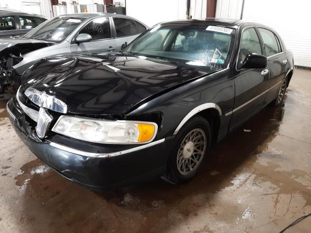 1LNHM82W22Y662377 - 2002 LINCOLN TOWN CAR S BLACK photo 2