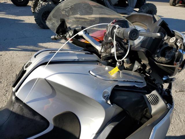 WB10388037ZT11600 - 2007 BMW R1200 RT SILVER photo 5