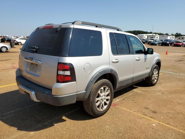 1FMEU63E08UA39594 - 2008 FORD EXPLORER X SILVER photo 4