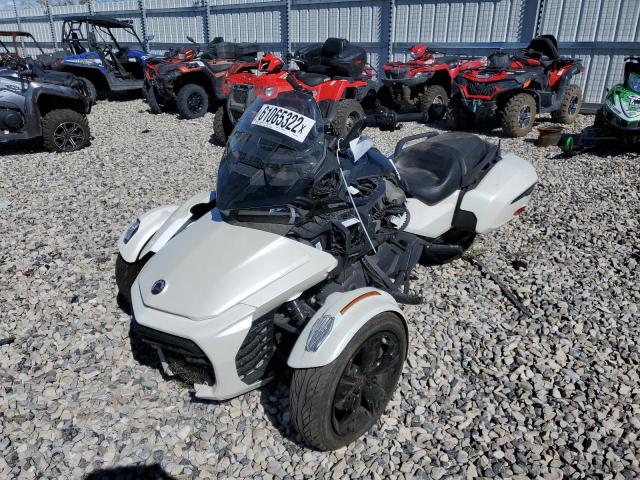 2BXREDD28NV000151 - 2022 CAN-AM SPYDER ROA WHITE photo 2