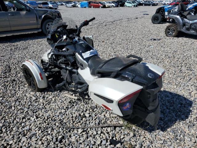 2BXREDD28NV000151 - 2022 CAN-AM SPYDER ROA WHITE photo 3