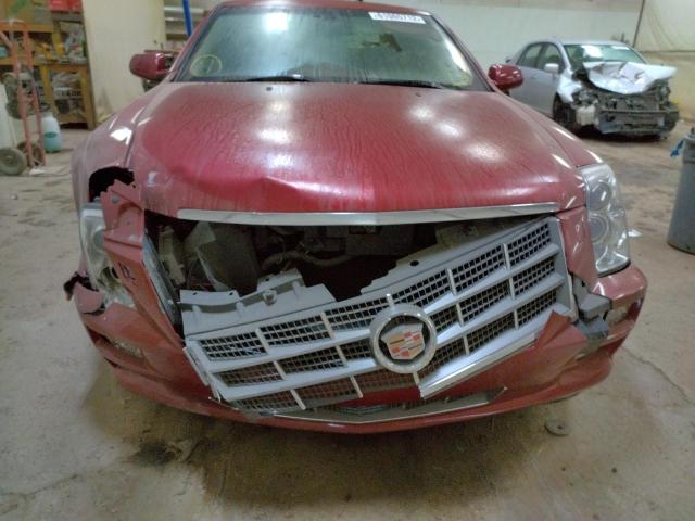 1G6DW67V880112189 - 2008 CADILLAC STS RED photo 9