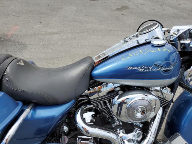 1HD1FBW396Y704562 - 2006 HARLEY-DAVIDSON FLHRI BLUE photo 5