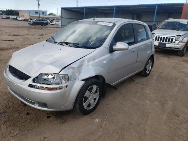 KL1TD66687B739073 - 2007 CHEVROLET AVEO BASE SILVER photo 2