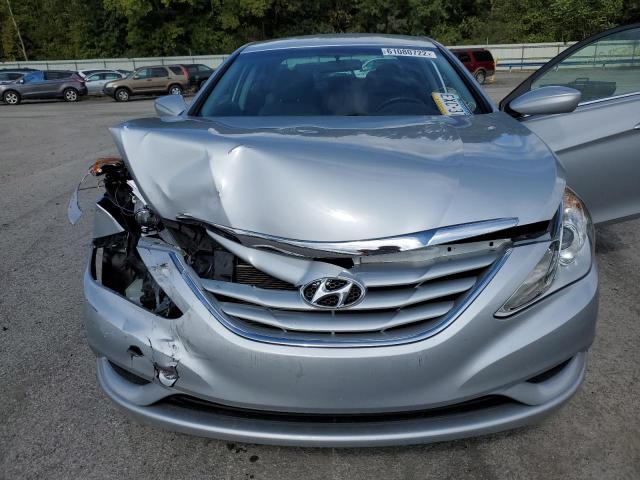 5NPEB4AC4BH287994 - 2011 HYUNDAI SONATA GLS SILVER photo 7