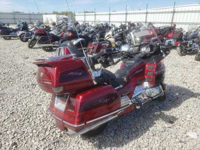 1HFSC2231XA102405 - 1999 HONDA GL1500 SE1 RED photo 4