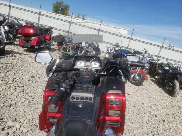 1HFSC2231XA102405 - 1999 HONDA GL1500 SE1 RED photo 5