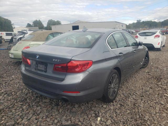 WBAJA7C5XJWC75231 - 2018 BMW 530 XI GRAY photo 4