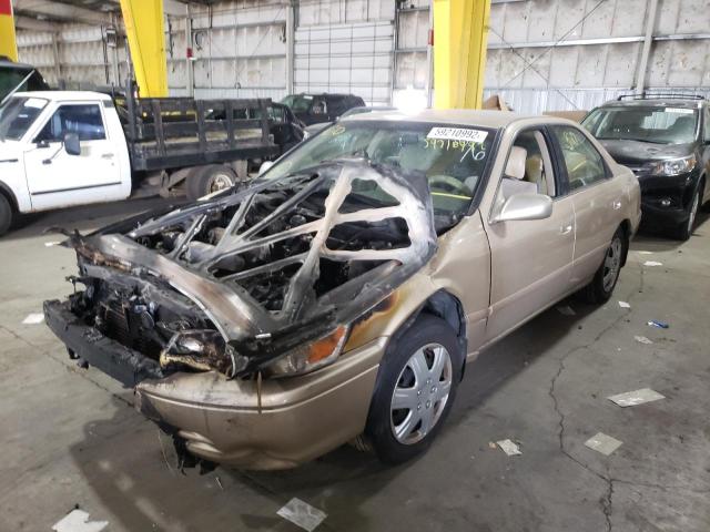 JT2BG22K810587962 - 2001 TOYOTA CAMRY CE TAN photo 2