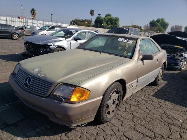 WDBFA66E2NF038975 - 1992 MERCEDES-BENZ 500 SL SILVER photo 2