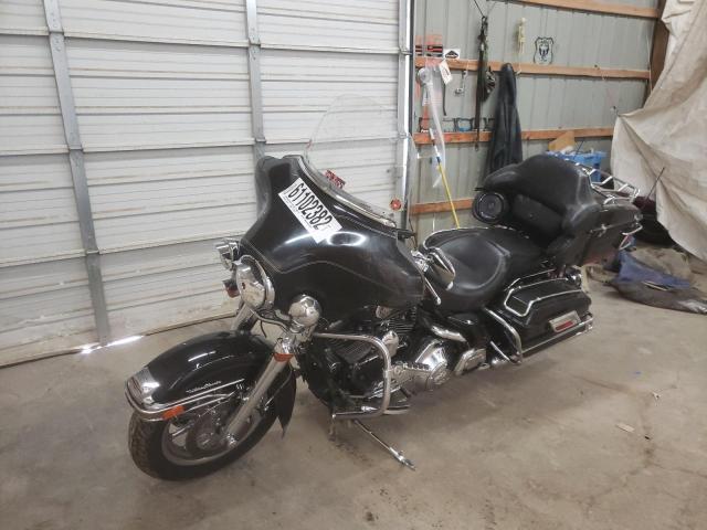 1HD1FCW124Y605180 - 2004 HARLEY-DAVIDSON FLHTCUI 黑色 照片 2