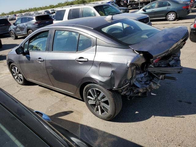 3N1CN8EV6ML864368 - 2021 NISSAN VERSA SV GRAY photo 2