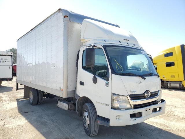 JHHSDM2HXFK002629 - 2015 HINO 195 WHITE photo 1