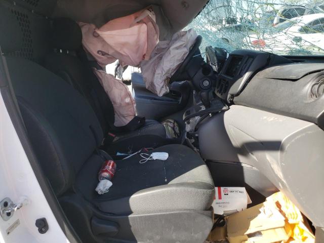 3N63M0YN1FK717880 - 2015 CHEVROLET CITY EXPRE 白色 照片 5