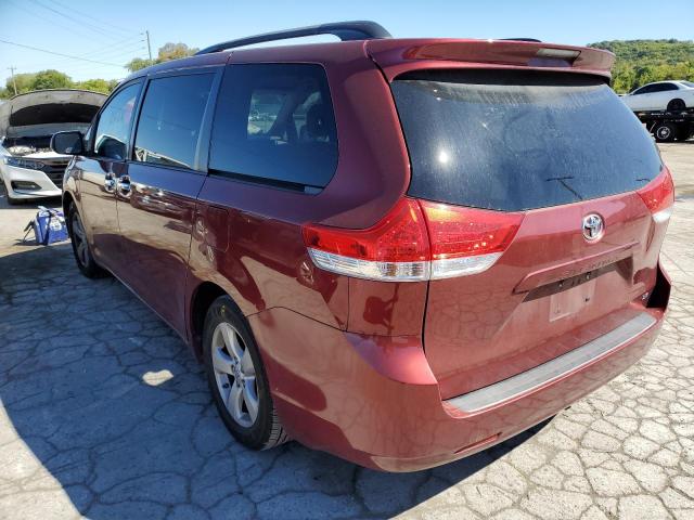 5TDKK3DC7ES440147 - 2014 TOYOTA SIENNA LE RED photo 3