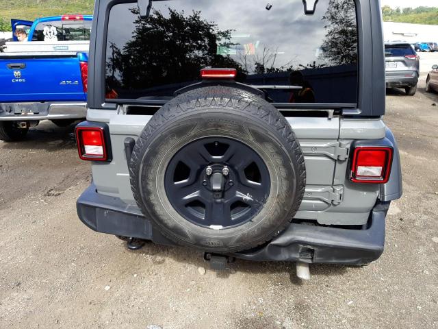 1C4GJXAN0JW233356 - 2018 JEEP WRANGLER S 灰色 照片 9