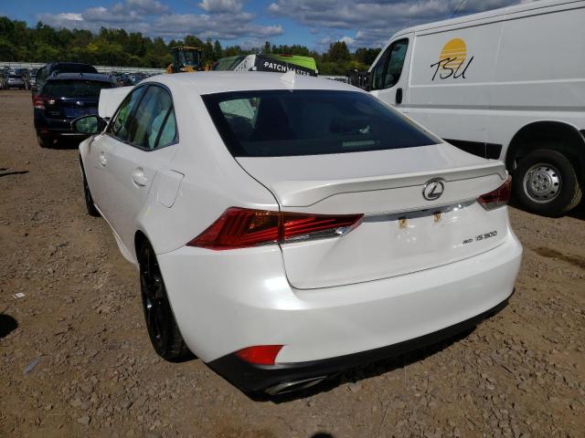 JTHC81D2XJ5026776 - 2018 LEXUS IS 300 WHITE photo 3