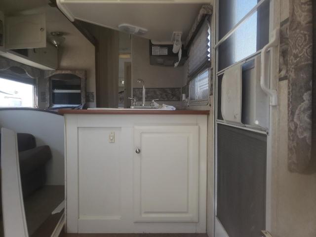 4YDF28F264G907230 - 2004 KEYSTONE OUTBACK WHITE photo 6