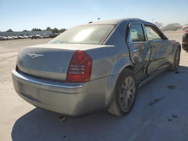 2C3KA63H17H808295 - 2007 CHRYSLER 300C SILVER photo 4