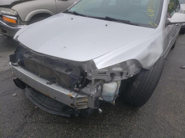 1G1ZC5E04CF397078 - 2012 CHEVROLET MALIBU 1LT ვერცხლისფერი ფოტო 9