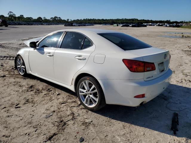 JTHBK262665019220 - 2006 LEXUS IS 250 WHITE photo 3