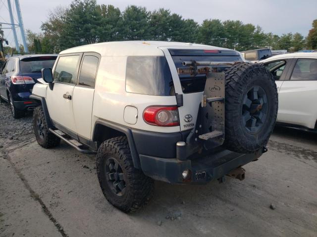 JTEBU4BF8EK183869 - 2014 TOYOTA FJ CRUISER WHITE photo 3