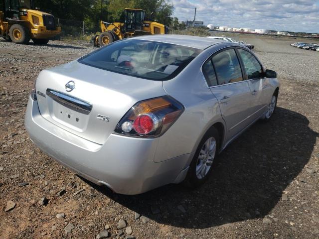 1N4AL2AP0AN431399 - 2010 NISSAN ALTIMA BAS SILVER photo 4