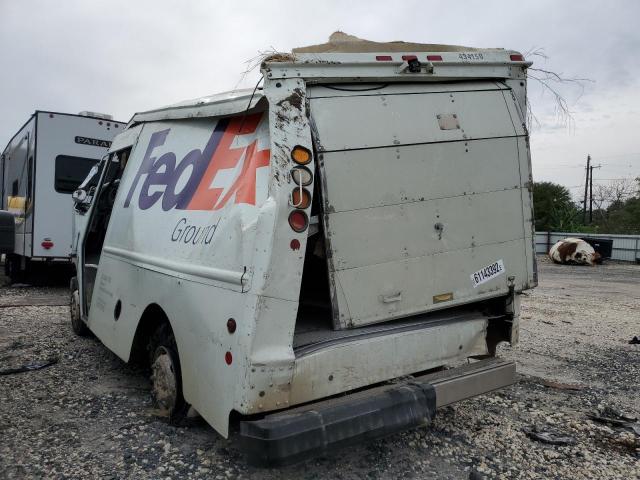 4UZAANCP54CL85014 - 2004 FREIGHTLINER CHASSIS M WHITE photo 3