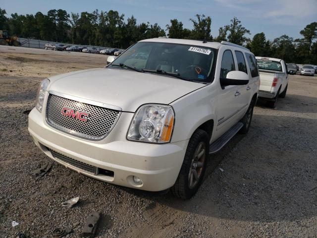 1GKS2MEF5BR108155 - 2011 GMC YUKON XL D WHITE photo 2