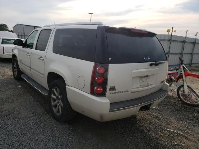 1GKS2MEF5BR108155 - 2011 GMC YUKON XL D WHITE photo 3