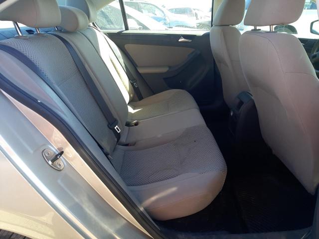 3VW2K7AJ0DM231855 - 2013 VOLKSWAGEN JETTA BASE TAN photo 6