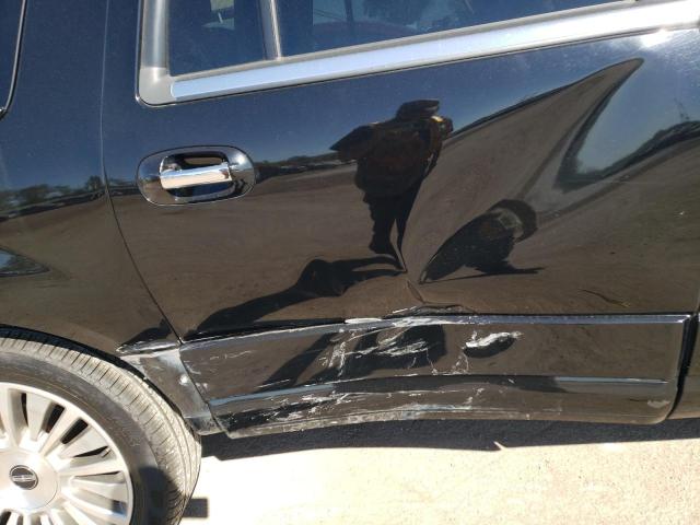 5LMJJ3LT7HEL11098 - 2017 LINCOLN NAVIGATOR შავი ფოტო 9