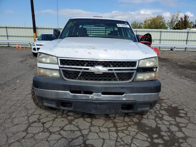 1GCHK23D67F121131 - 2007 CHEVROLET silverado WHITE photo 9