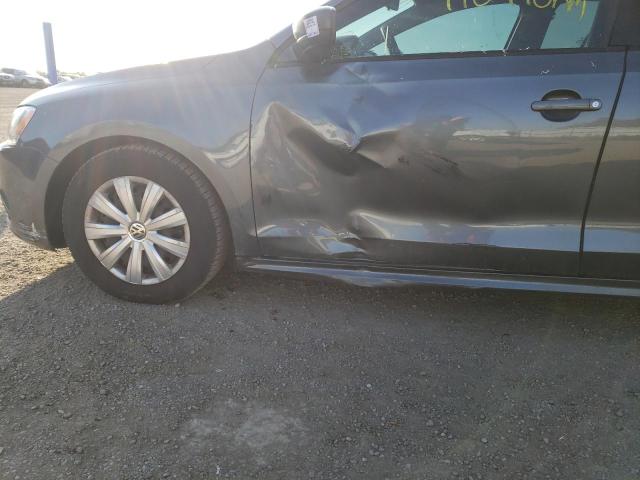 3VW2K7AJXDM405009 - 2013 VOLKSWAGEN JETTA BASE GRAY photo 9