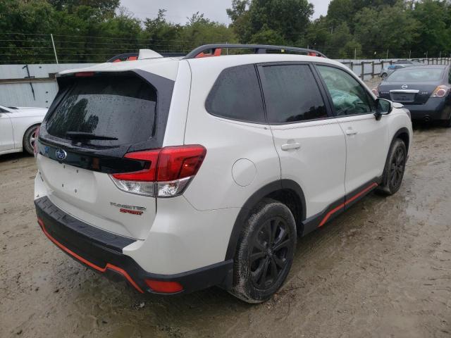 JF2SKARC7LH541608 - 2020 SUBARU FORESTER S WHITE photo 4