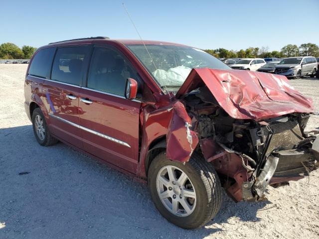 2A4RR5DG7BR688180 - 2011 CHRYSLER TOWN AND C RED photo 1