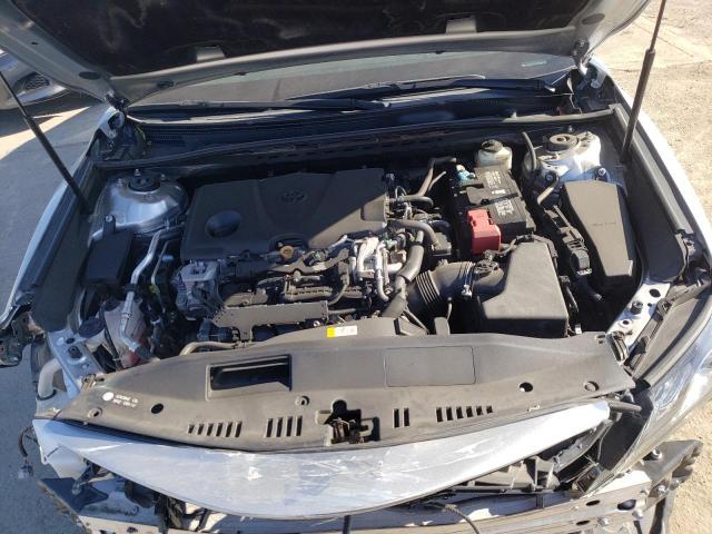 4T1B61HK0JU099752 - 2018 TOYOTA CAMRY XSE SILVER photo 7